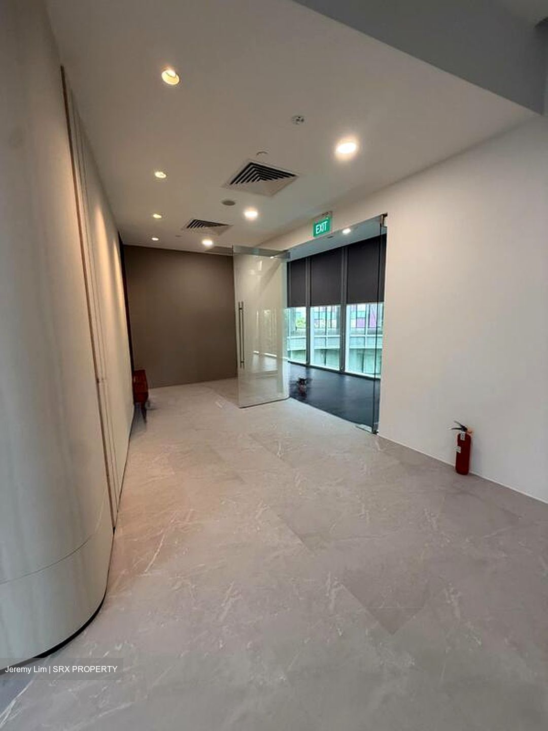 Sandcrawler (D5), Office #498347781